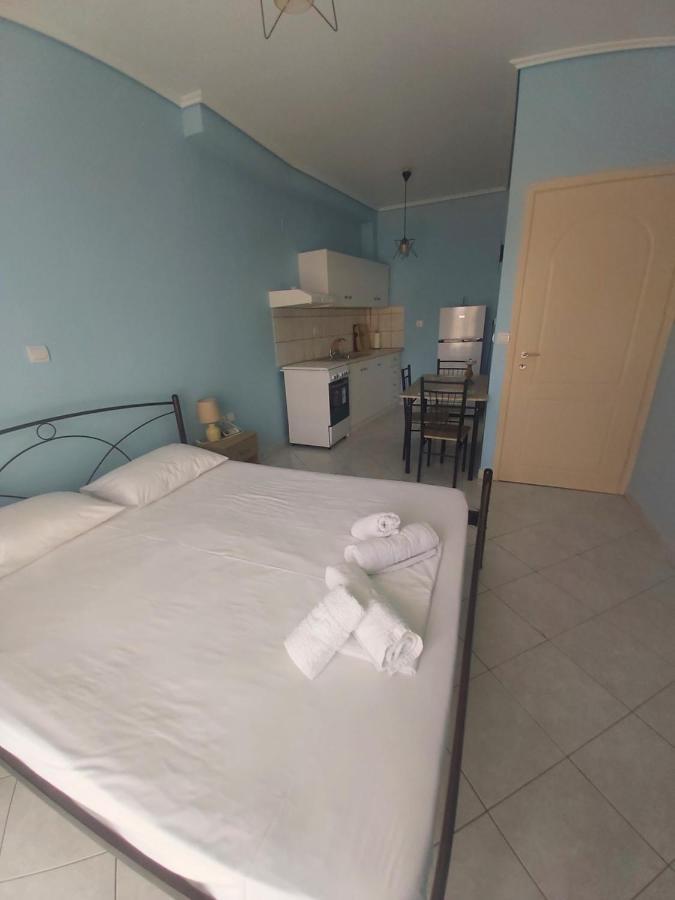 Johanna Apartment 3 Ликсури Екстериор снимка